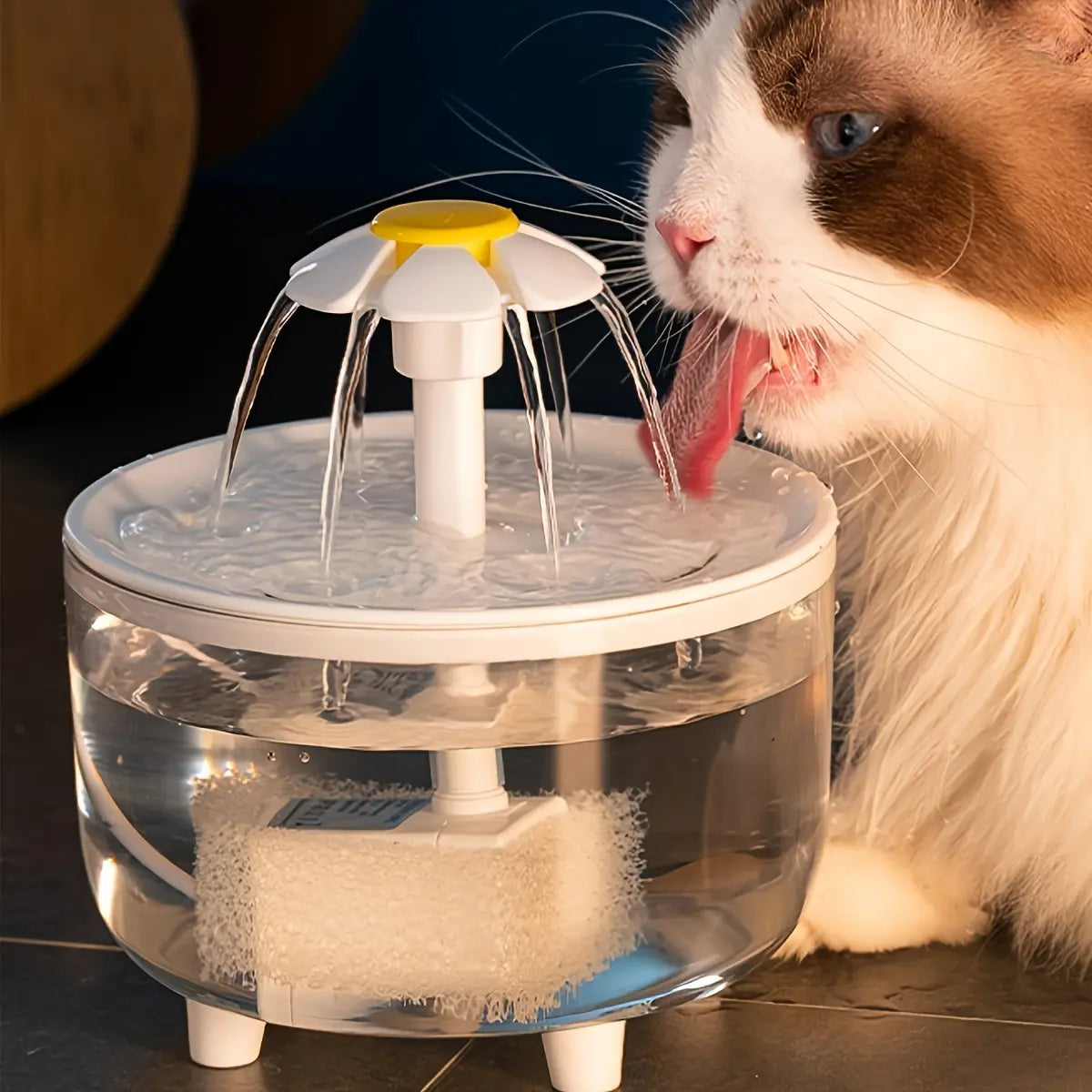 Rechargeable Automatic Pet Fountain – Clear Wireless Cat Water Dispenser for Fresh & Circulating Hydration
